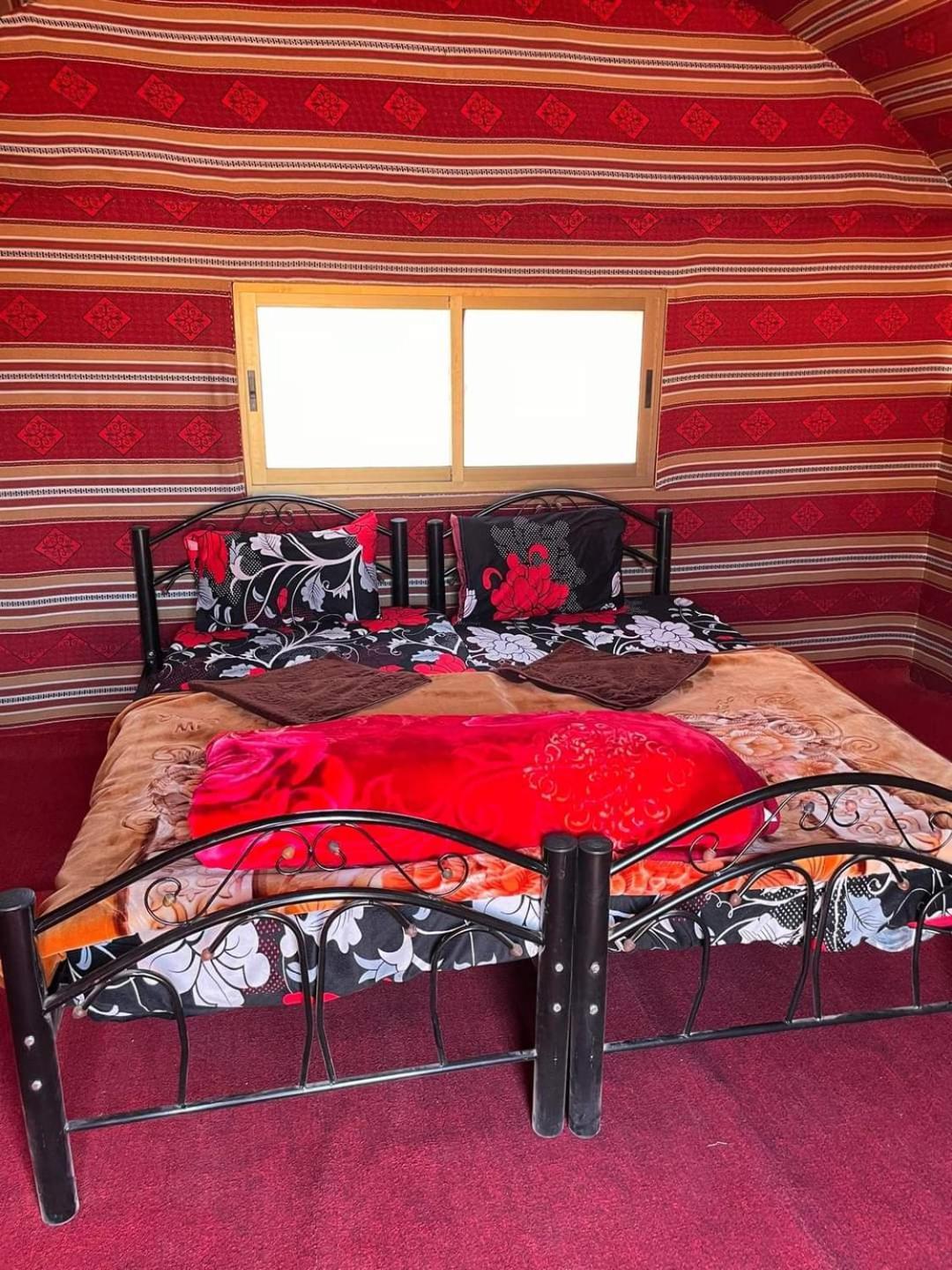 Wadi Rum Local Guide Camp Room photo